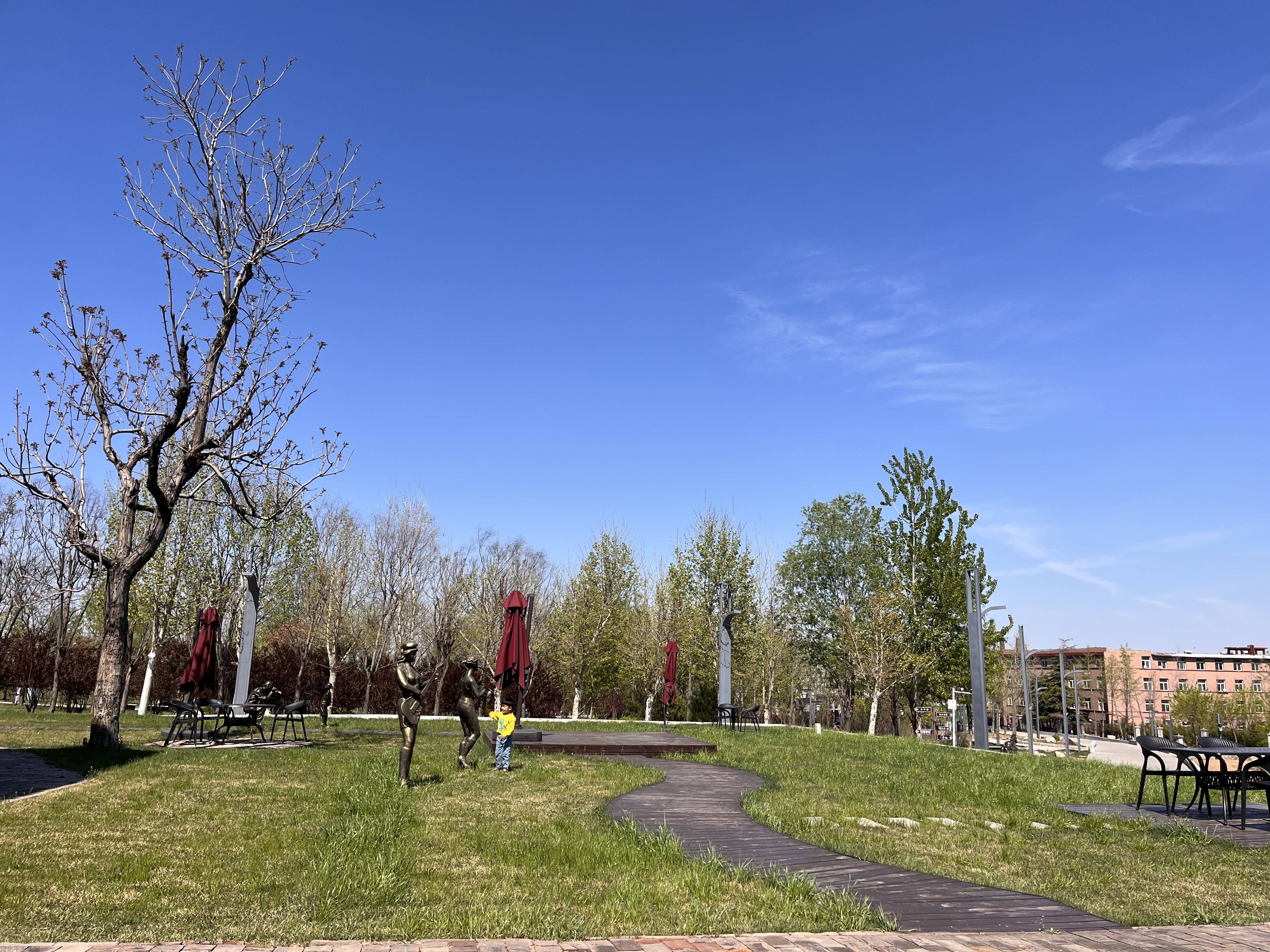 绿地休闲区.jpg